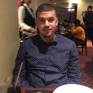 Meet your Posher, Mohamed